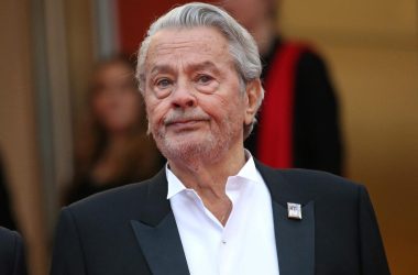 Ari Boulogne, fils "illégitime" d'Alain Delon retrouvé mort chez lui à Paris et une enquête ouverte